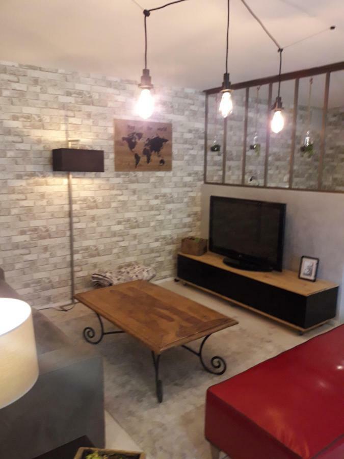 Le relais champêtre Joux Extérieur photo