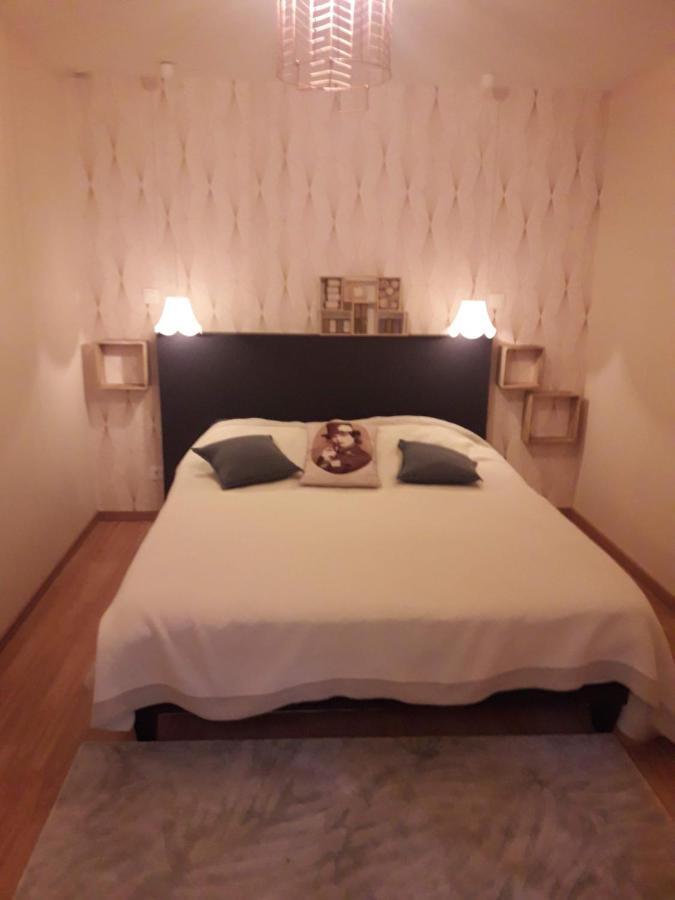Le relais champêtre Joux Extérieur photo